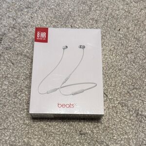 Beats by Dre BeatsX White Earbuds